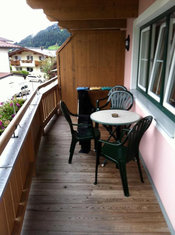 Appartement Kurz Top 1 ヴェステンドルフ エクステリア 写真